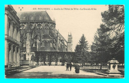 A846 / 193 18 - BOURGES Jardin De L'Hotel De Ville La Grande Allée - Bourges