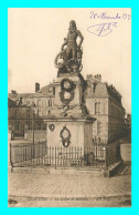 A841 / 645 28 - CHARTRES Statue De Marceau - Chartres