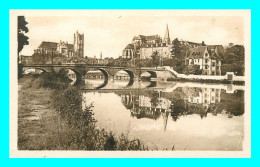 A871 / 455 89 - AUXERRE Paysage Sur L'Yonne Et Les Eglises - Auxerre