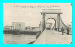 A867 / 001 13 - TARASCON Pont Suspendu Par L'arrivée De BEAUCAIRE Chateau - Tarascon