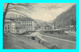 A868 / 329 38 - Arrivée à URIAGE LES BAINS Les Hotels - Uriage