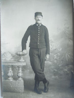 Carte Photo    Homme Habillé En Militaire       CP240245 - Non Classés