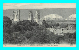 A859 / 469 76 - JUMIEGES Village Et Abbaye - Jumieges