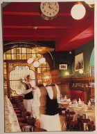 LYON - Restaurant Brasserie LE NORD - Serveur Dans Salle De Restauration - Carte Publicitaire - Restaurants