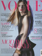 Vogue Magazine Turkey 2012-07 Carola Remer - Non Classés