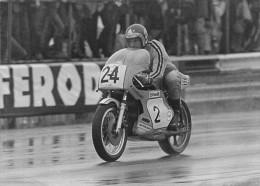 PILOTE  MOTO PERCY TAIT  COURSE ANNEE 1974 KAWASAKI 500CC  RACE OF THE YEAR PHOTO DE PRESSE ORIGINALE 18X13CM R1 - Sport