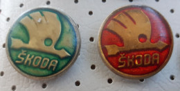 SKODA Auto Car Logo Vintage Pins Diameter 17mm - Altri & Non Classificati