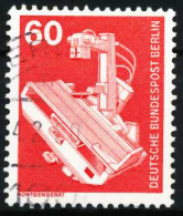BERLIN DS INDUSTRIE U. TECHNIK Nr 582 Zentrisch Gestempelt X61EB6A - Gebraucht