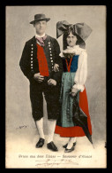 67 -  SOUVENIR D'ALSACE - COUPLE EN COSTUMES - FEMME - Otros & Sin Clasificación