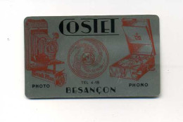 CALENDRIER EN ALUMINIUM 1932 - PUBLICITE "PHOTO ET PHONO COSTET" BESANCON - Tamaño Pequeño : 1921-40