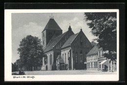 AK Plau I. M., Strassenpartie An Der Kirche  - Plau