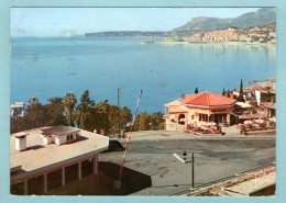 CP 06 - Menton - Frontière Franco-italienne - Au Loin, Menton Et Le Cap Martin - Menton