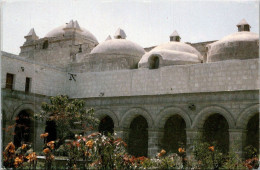 1-5-2024 (3 Z 33) Peru (posted To France 1990) Arequipa (UNESCO) Convent - Perú