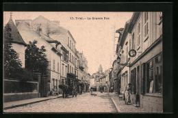 CPA Triel, La Grande Rue, Vue De La Rue  - Other & Unclassified