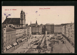 AK Linz A. D. Donau, Franz-Josef-Platz Mit Denkmal Und Strassenbahn  - Strassenbahnen