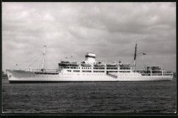 Fotografie Passagierschiff - Dampfer Baltika Auf See  - Schiffe