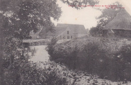 Droué (41 Loir Et Cher) Douves De L'ancien Manoir De Bourg Guérin - édit. Besnard - Droue