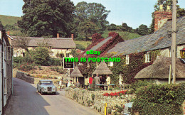 R567017 WHS 4264. Branscombe Village. Plastichrome. Colourpicture Publishers. W. - Monde