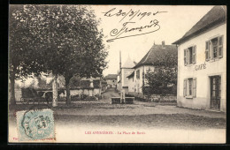 CPA Les Avenières, La Place De Buvin  - Les Avenières