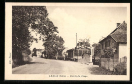 CPA Lancin, Entrée Du Village  - Other & Unclassified