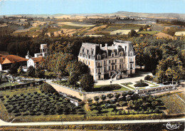 82 REALVILLE CHÂTEAU DE GRANES - Realville