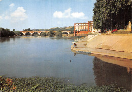 82 MOISSAC LE PONT - Moissac