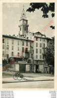 04.  DIGNE .  La Place Et Le Clocher . - Digne