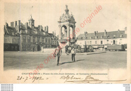 28.  CHATEAUDUN . Place Du Dux-huit Octobre Et Fontaine Monumentale . - Chateaudun