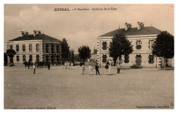 Epinal - (Quartier De Reffye) - 8° Bataillon D'Artillerie  - Intérieur De La Cour - Epinal