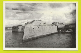 56 PORT LOUIS N°10 La Citadelle VOIR DOS - Port Louis