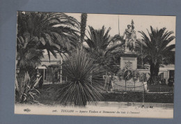 CPA - 83 - Toulon - Square Vauban Et Monument Des Tués à L'ennemi - Animée - Non Circulée - Toulon