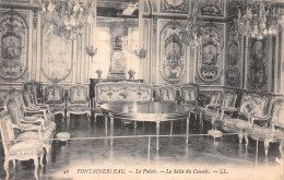 77-FONTAINEBLEAU-N°4462-G/0157 - Fontainebleau