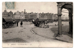 C-FR62000 Arras La Grande Place - Marché - Arras