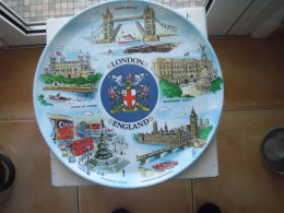 Plateau Souvenir De LONDRES Des Années 1970 Royaume Uni - Souvenirs