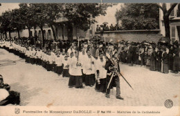 N°1534 W -cpa Dijon -funérailles De Monseigneur Dadolle- - Dijon