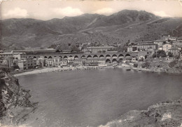 66   CERBERE  Vue Générale De La Baie La Plage Et La Ville   N° 103 \MK3002 - Cerbere