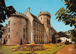 16  ANGOULEME L'hotel De Ville Et Ses Beaux Jardins    N° 46 \MK3003 - Angouleme