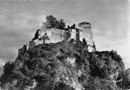 65 Lourdes Le Chateau Fort  édition YVON N° 34 \MK3009 - Lourdes