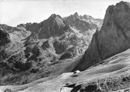 65 LUZ  Route Du Tourmalet  Descente Sur Barèges Et La Mongie  N° 81 \MK3010 - Luz Saint Sauveur