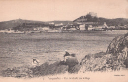 83 / PORQUEROLLES / VUE GENERALE DU VILLAGE / - Porquerolles