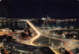 COTE D' IVOIRE Abidjan La Nuit   N° 35 \MK3019 - Ivoorkust