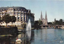 STRASBOURG  église St Paul Et L'ill  N°102 \MK3021 - Strasbourg