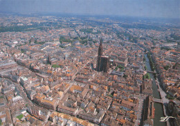 STRASBOURG  Vue Aérienne Panoramique Générale    N°121 \MK3021 - Strasbourg