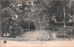 10 TROYES  Le Jardin Du Rocher   N° 116 \MK3023 - Troyes