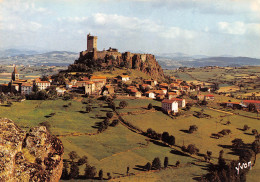 43  POLIGNAC  Le Chateau Et Le Village Au Pied D'un énorme Rocher De Basalte  N° 11 \MK3025 - Le Puy En Velay