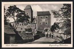 AK Hohnstein /Sächs. Schweiz, Jugendherberge, Einfahrt Mit Jugendlichen  - Hohnstein (Sächs. Schweiz)