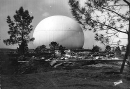 22 PLEUMEUR BODOU Cotes Du Nord La Station De Télévision Spatiale RADOME   N° 4 \MK3035 - Pleumeur-Bodou