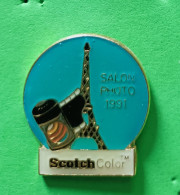 Pin's Scotch Color Salon Photo 1991 Tour Eiffel - Photographie