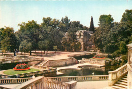 NIMES Les Jardins De La Fontaine Et Le Temple De Diane 21(scan Recto-verso) MD2531 - Nîmes