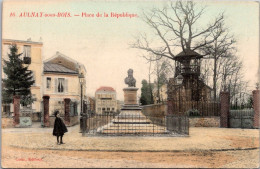 20489 Cpa 93 Aulnay Sous Bois - Place De La République - Aulnay Sous Bois